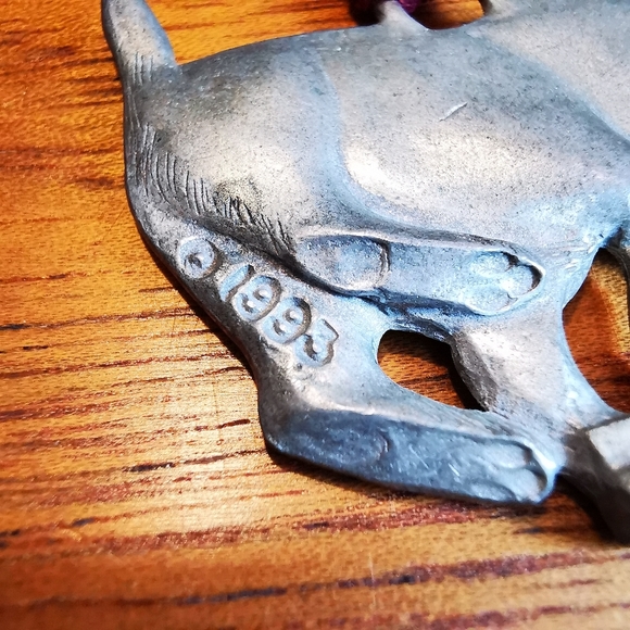 Vintage Pewter Kitty Cat Ornament Pendant - Picture 8 of 14